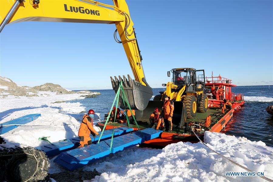 CHINA-XUELONG-ANTARCTIC EXPEDITION-STATION-CONSTRUCTION