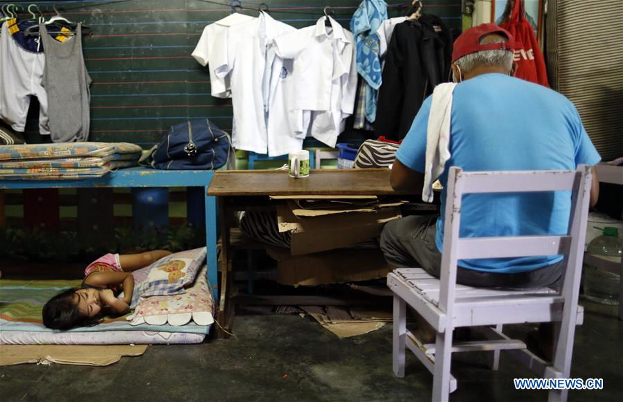 PHILIPPINES-ALBAY-VOLCANO-EVACUATION CENTRE