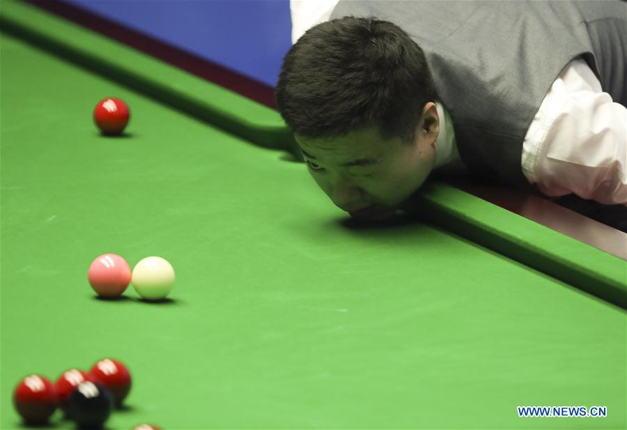 (SP)BRITAIN-SHEFFIELD-SNOOKER-WORLD CHAMPIONSHIP-DAY 3