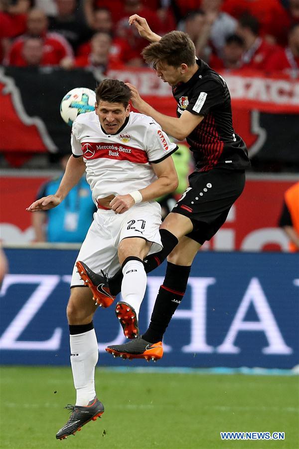 (SP)GERMANY-LEVERKUSEN-SOCCER-BUNDESLIGA-LEVERKUSEN-STUTTGART