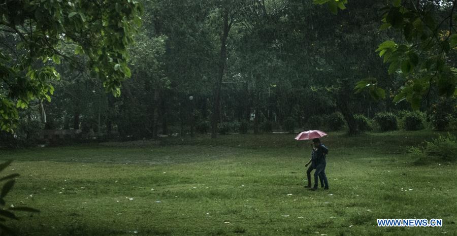 INDIA-KOLKATA-RAIN