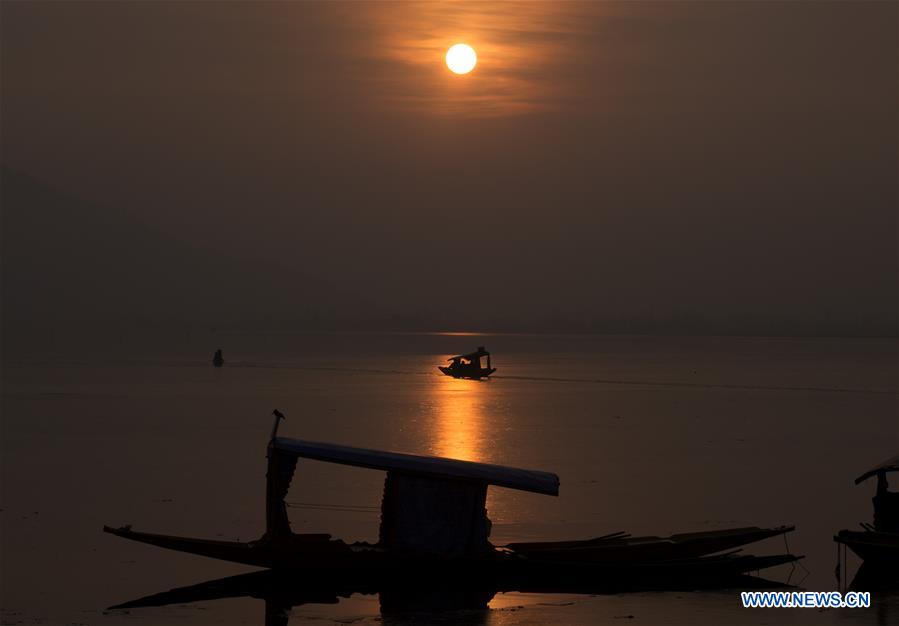 KASHMIR-SRINAGAR-SUNSET