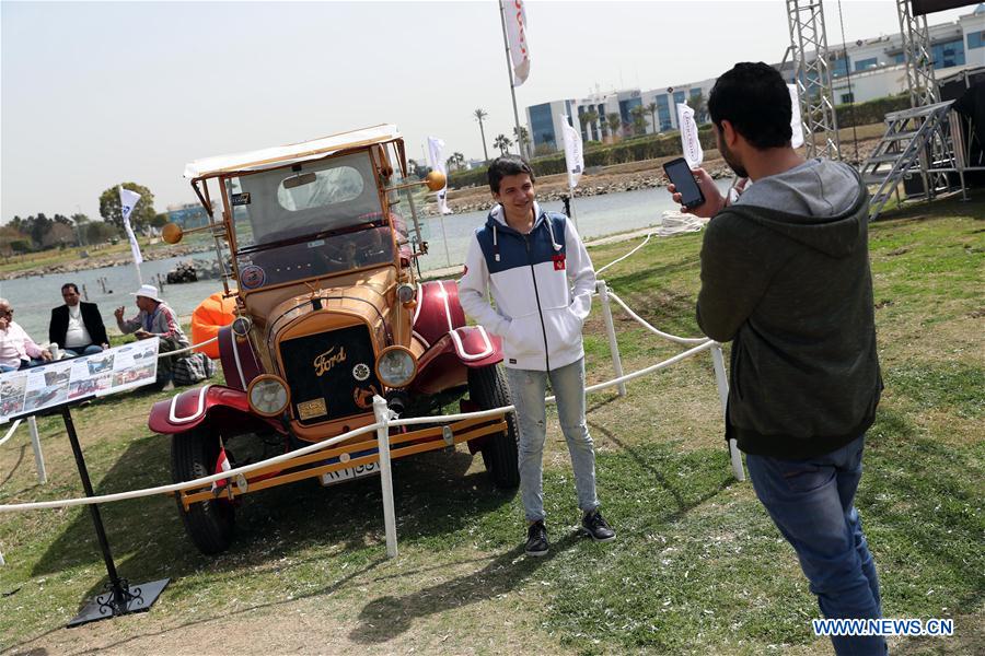 EGYPT-CAIRO-VINTAGE CAR-EXHIBITION