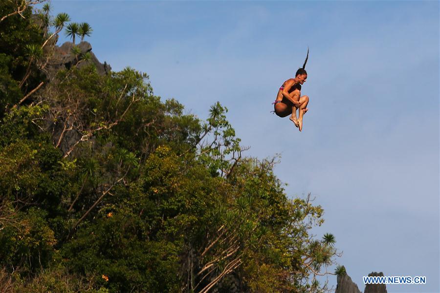 (SP)THE PHILIPPINES-PALAWAN PROVINCE-CLIFF DIVING WORLD SERIES