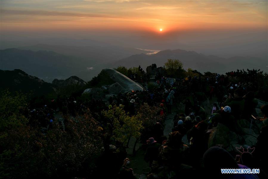 CHINA-SHANDONG-TAISHAN MOUNTAIN-SCENERY (CN)