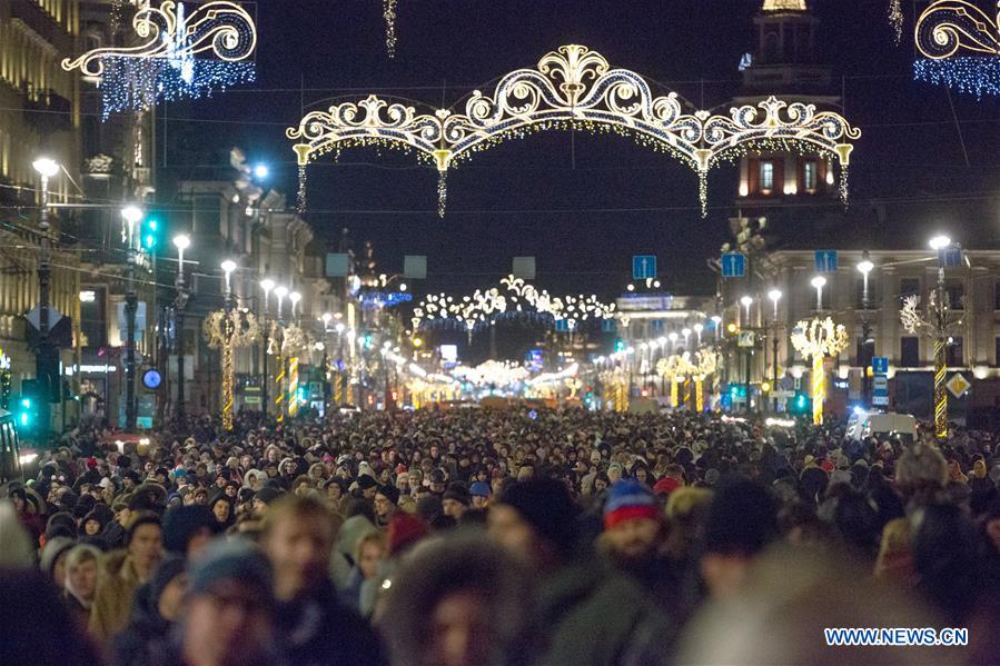 RUSSIA-ST. PETERSBURG-NEW YEAR-CELEBRATION