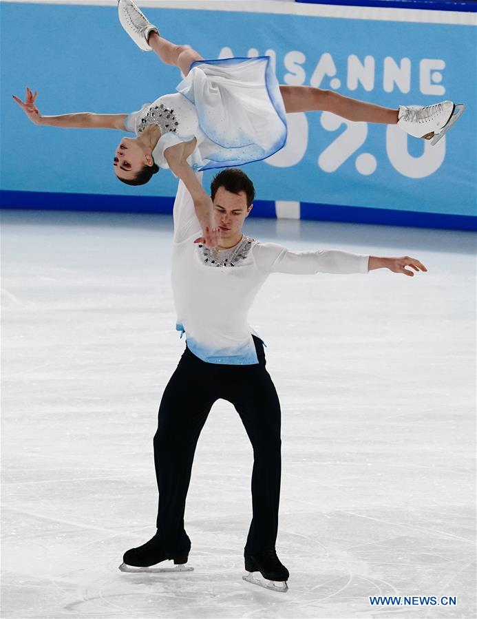 (SP)SWITZERLAND-LAUSANNE-WINTER YOG-FIGURE SKATING-PAIR SKATING FREE SKATING