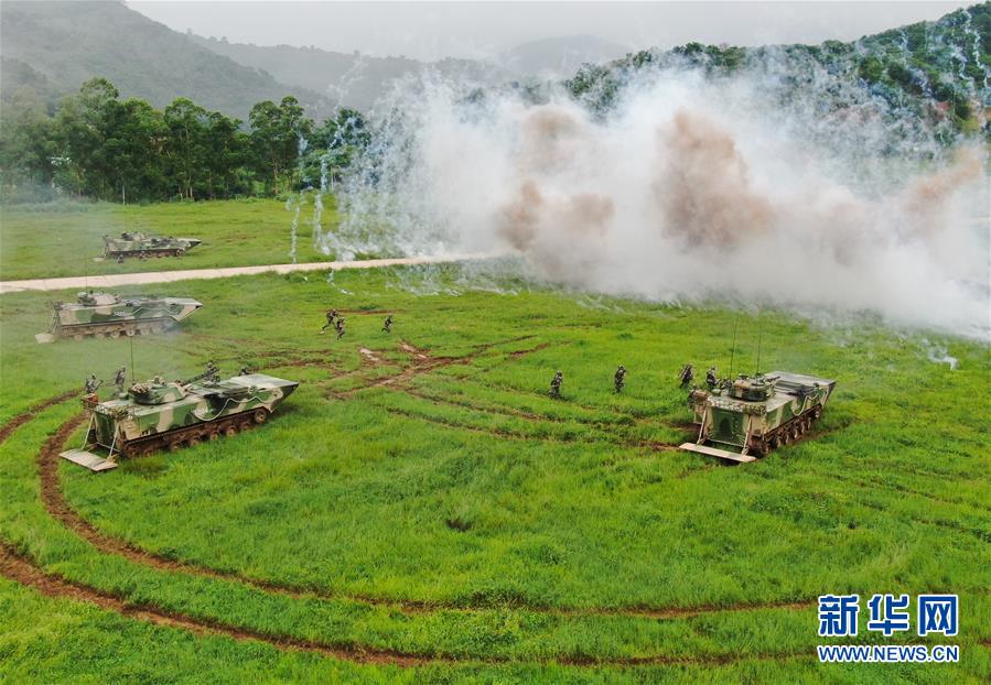 （圖文互動）（4）戰(zhàn)旗獵獵鑄忠魂——陸軍第74集團(tuán)軍某旅“硬骨頭六連”鍛造全面過硬連隊(duì)紀(jì)實(shí)