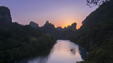 生態(tài)中國(guó)·碧水丹山瞰武夷