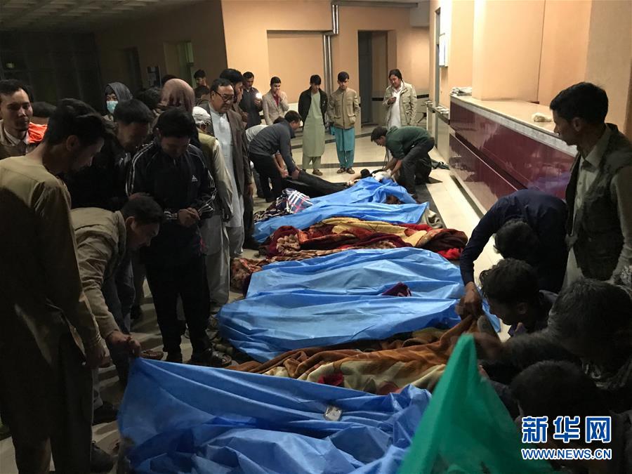 （國際）（1）阿富汗首都發(fā)生自殺式炸彈襲擊致11人死亡