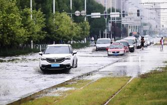 沈陽(yáng)遭遇強(qiáng)降雨