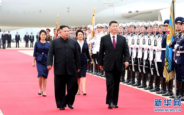 習(xí)近平抵達(dá)平壤開始對(duì)朝鮮民主主義人民共和國(guó)進(jìn)行國(guó)事訪問